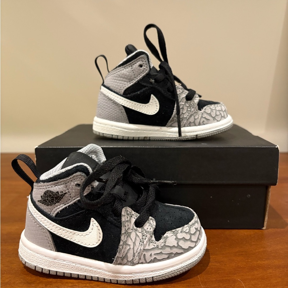 Nike Jordans for baby - black/grey/white
